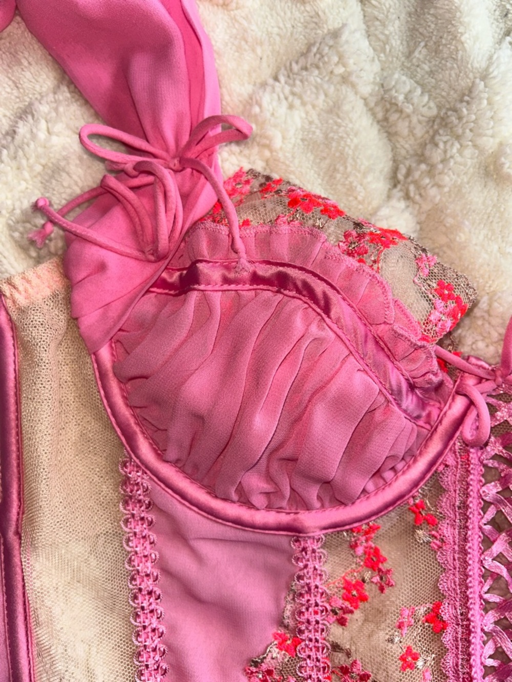 Pink Floral Lace Ruffled Bralette Top - Picture 12 of 17